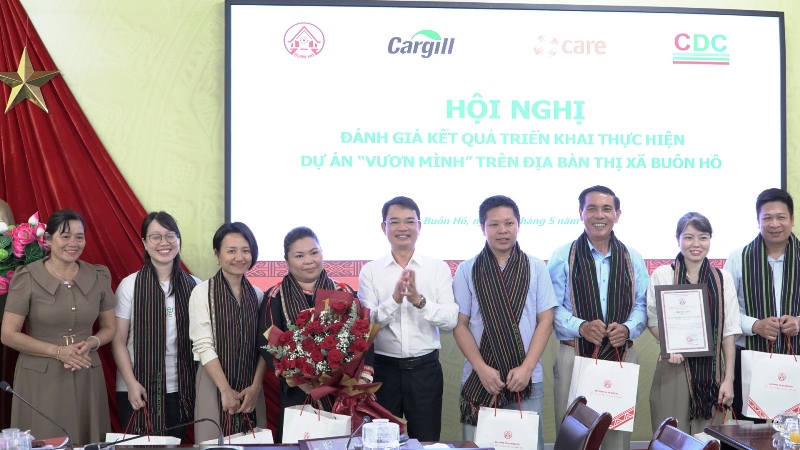 Đánh giá kết quả triển khai Dự án “Vươn mình” tại Thị xã Buôn Hồ