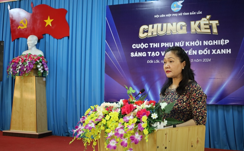 20 projects advance to the finals of the 