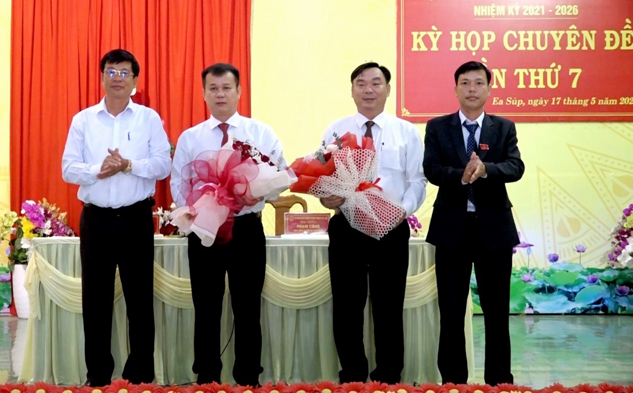 Đồng chí Đỗ Xuân Dũng giữ chức Chủ tịch UBND huyện Ea Súp nhiệm kỳ 2021 – 2026