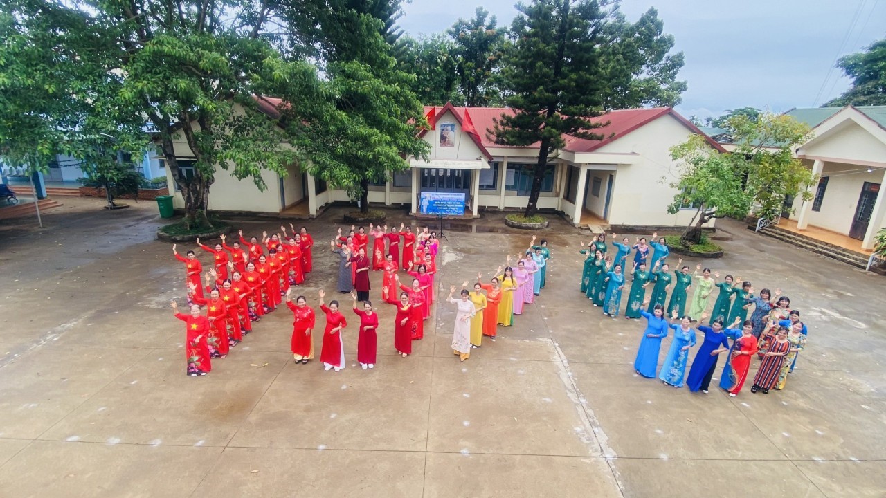 Dak Lak Organizes Meaningful Activities to Commemorate President Ho Chi Minh's Birthday