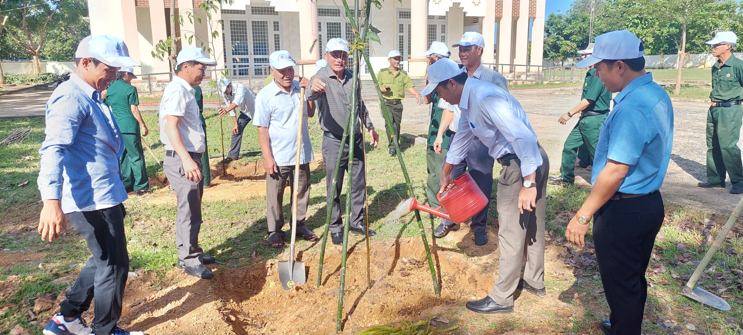 Huyện Krông Ana phát động hưởng ứng Ngày Môi trường thế giới