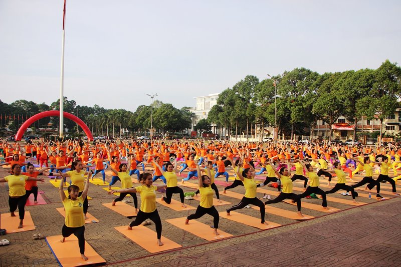 Dak Lak responds to the 10th International Day of Yoga with the theme 
