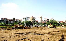 Điều chỉnh nội dung quy định tại Khoản 1 Điều 1 Quyết định số 376/QĐ-UBND ngày 12/02/2018 của UBND tỉnh; thu hồi diện tích 120,8 m2 đất của tại thị trấn Phước An, huyện Krông Pắc của Tập đoàn Bưu chính Viễn thông Việt Nam