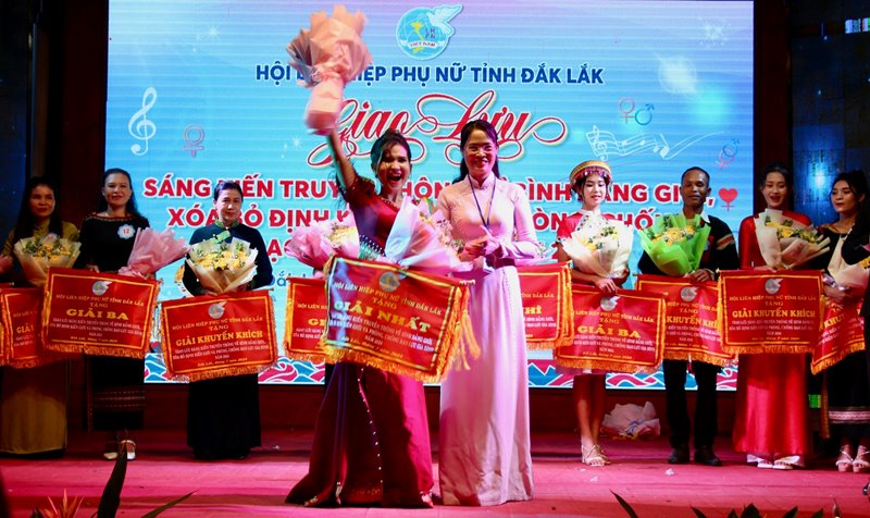 Bế mạc giao lưu “Sáng kiến truyền thông về bình đẳng giới, xóa bỏ định kiến giới và phòng, chống bạo lực gia đình năm 2024”