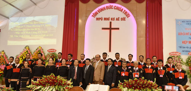 Giao 1.428,9m 2 đất tại xã Ea Ktur, huyện Cư Kuin cho Chi hội Tin lành buôn Kniết để sử dụng vào mục đích đất cơ sở tôn giáo