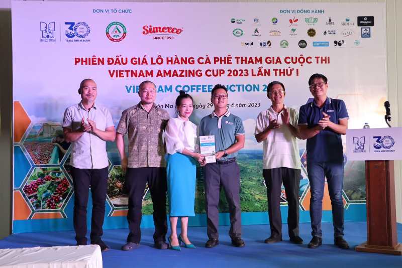 Có 15 mẫu cà phê đặc sản Việt Nam 2024 tham gia đấu giá tại Hà Nội