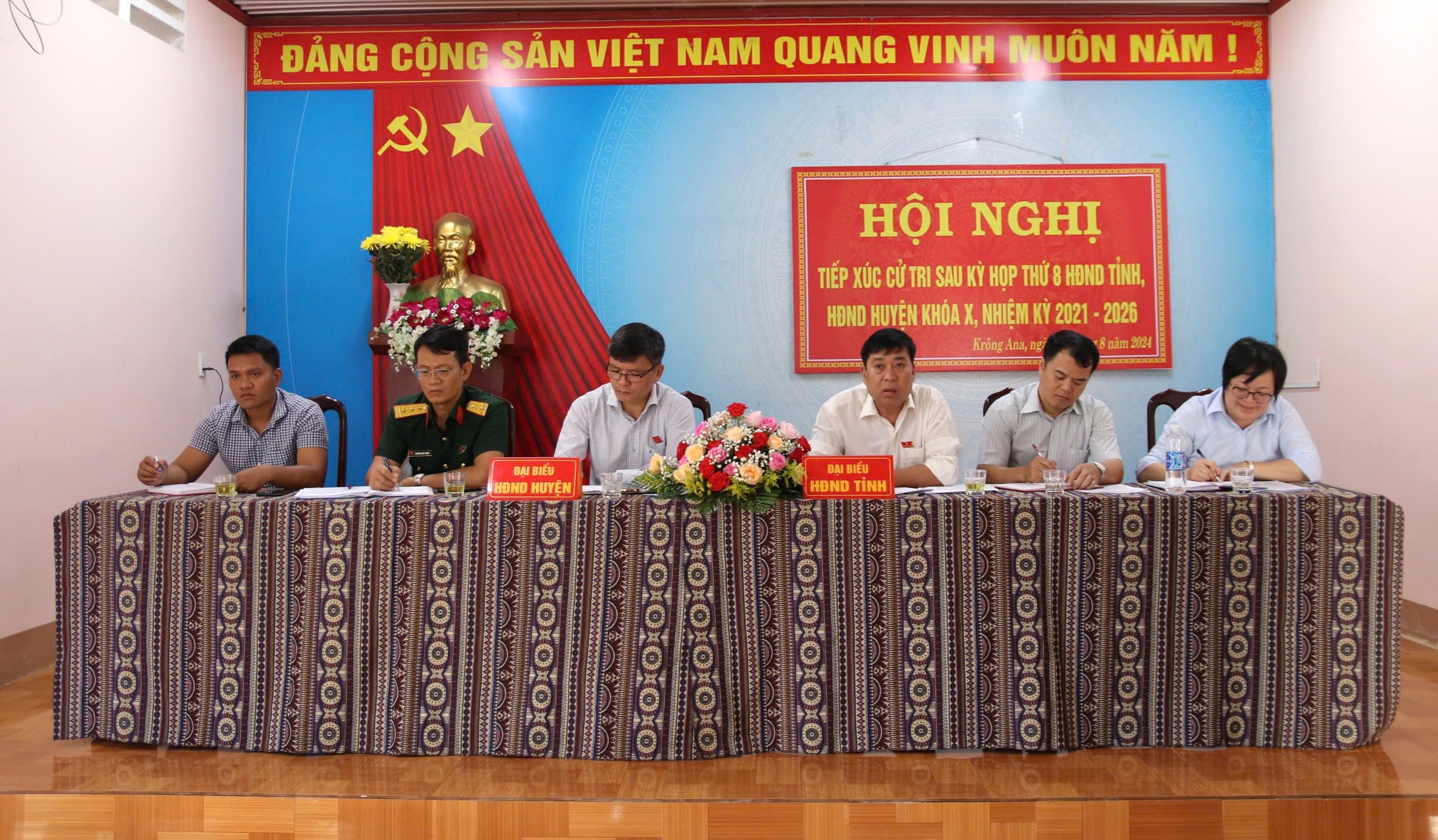 Tiếp xúc cử tri sau kỳ họp HĐND tỉnh Đắk Lắk, HĐND huyện Krông Ana khóa X, nhiệm kỳ 2021 - 2026