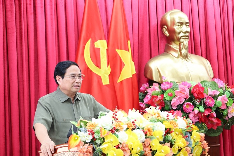 Prime Minister Pham Minh Chinh: Rapid, sustainable, comprehensive, and inclusive development of Dak Lak province with four pillars of growth.