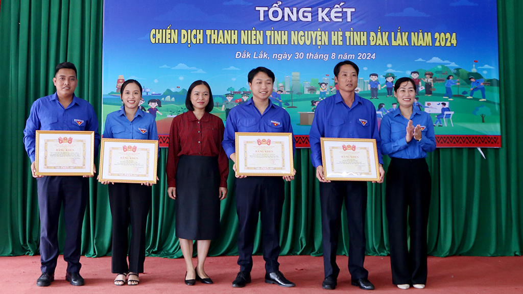 Chiến dịch Thanh niên tình nguyện hè năm 2024: Thu hút gần 250.000 lượt đoàn viên, thanh niên tham gia các hoạt động tình nguyện