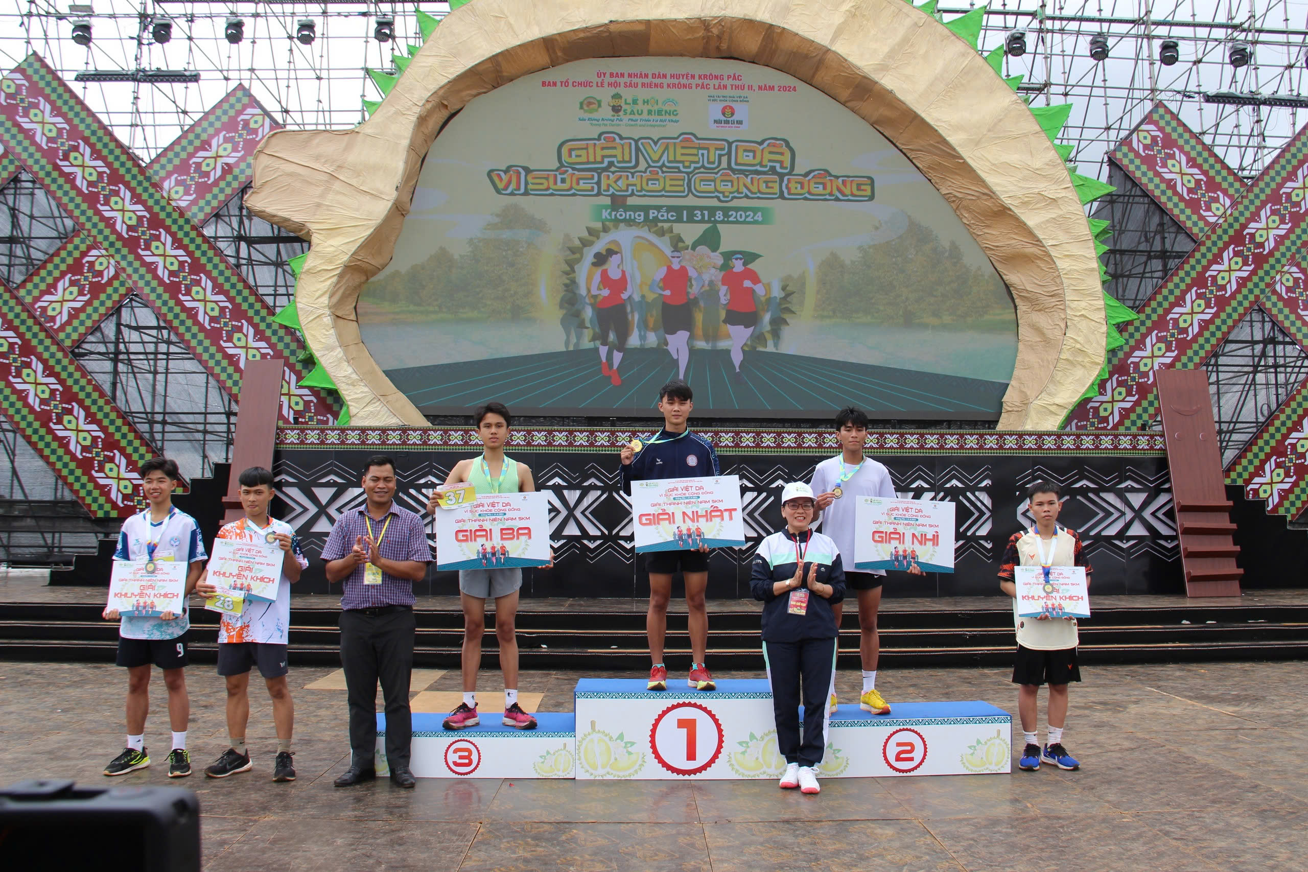 Gần 3.000 vận động viên tham gia Giải Việt dã vì sức khỏe cộng đồng