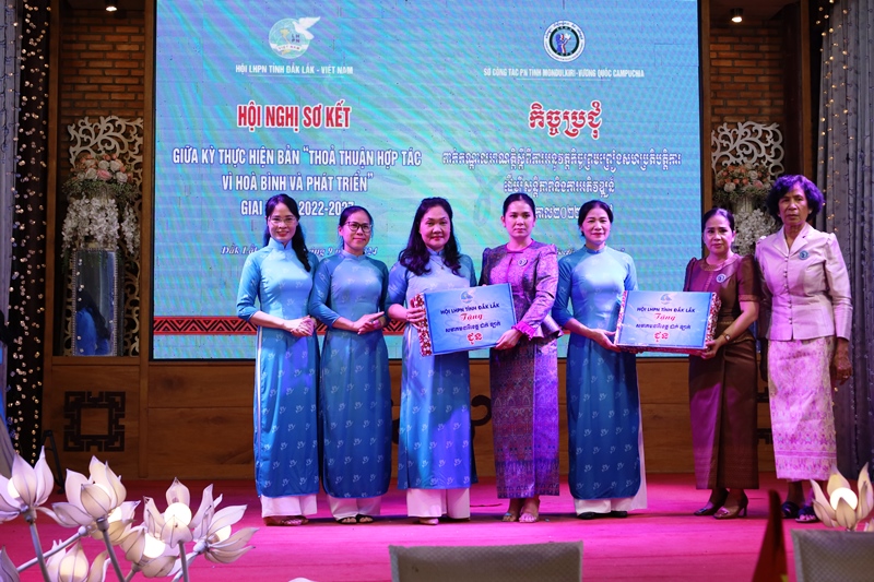 Sơ kết giữa kỳ thực hiện “Thỏa thuận hợp tác vì hòa bình và phát triển”