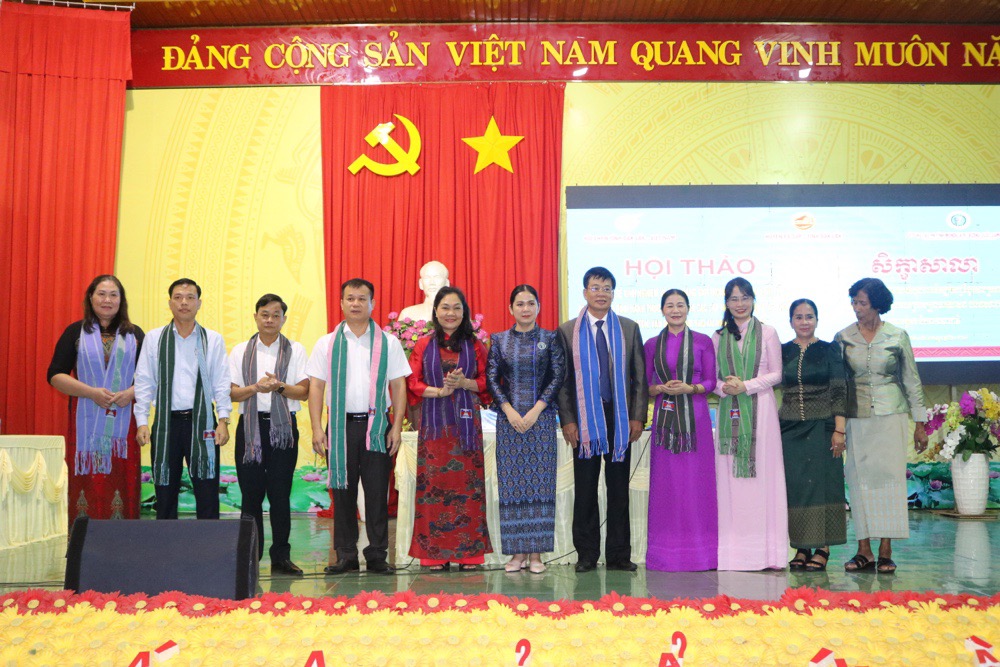 Chia sẻ kinh nghiệm về bình đẳng giới trong phát triển kinh tế, xây dựng gia đình hạnh phúc