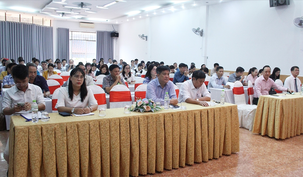 Bồi dưỡng kiến thức dân tộc cho cán bộ cấp huyện, tỉnh