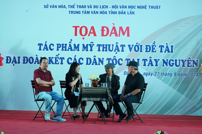 Tọa đàm “Tác phẩm mỹ thuật với đề tài đoàn kết các dân tộc tại Tây Nguyên