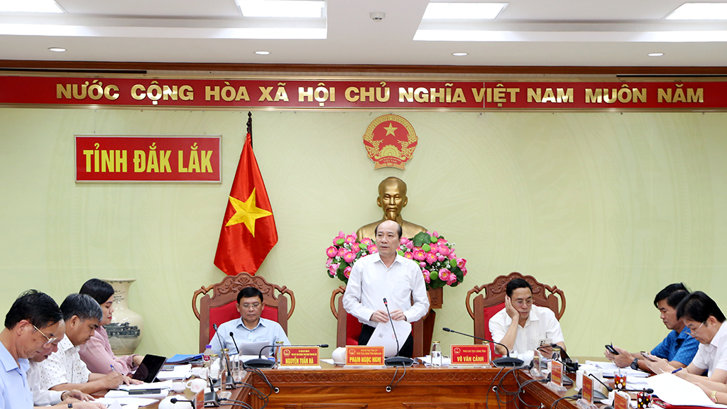 Thành viên UBND tỉnh cho ý kiến tình hình thực hiện kế hoạch đầu tư công trung hạn giai đoạn 2020 - 2025