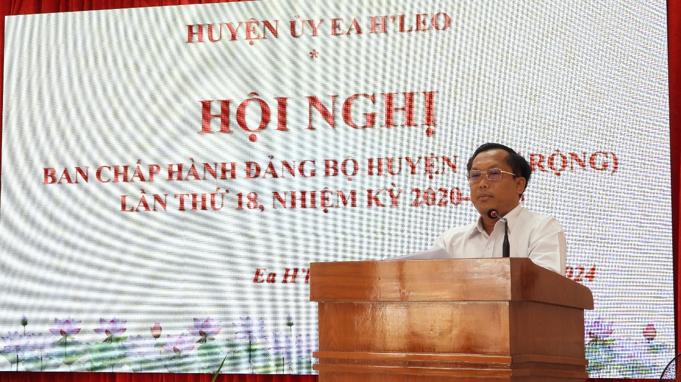 Hội nghị Ban chấp hành Đảng bộ huyện Ea H’Leo mở rộng lần thứ 18