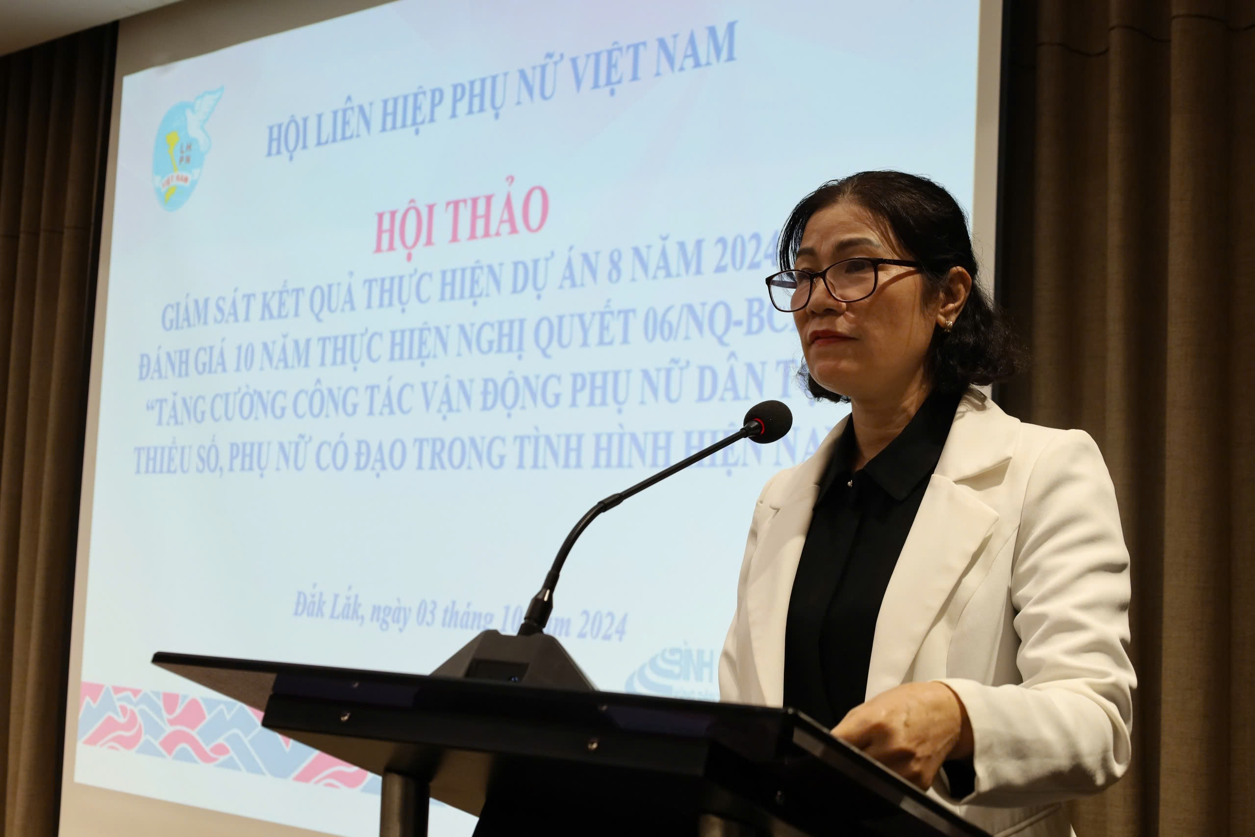 Giám sát triển khai dự án 8 và thực hiện vận động phụ nữ dân tộc thiểu số, phụ nữ có đạo