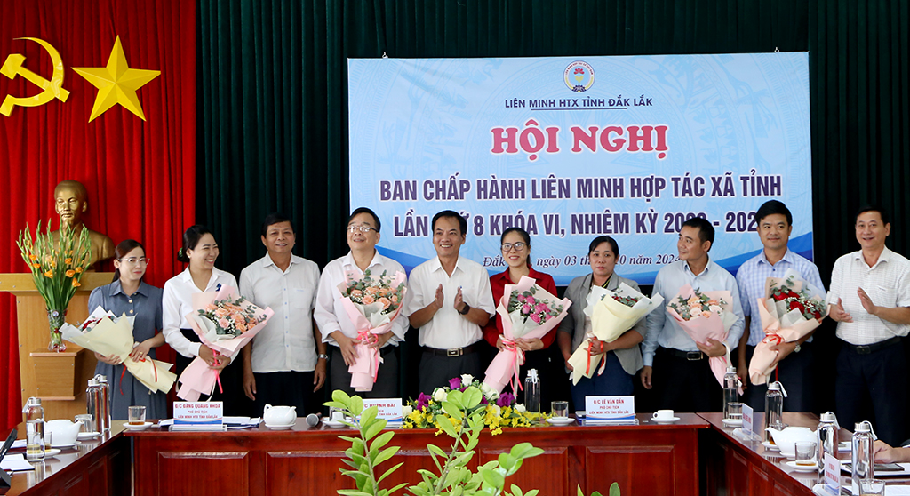 Hội nghị Ban chấp hành Liên minh Hợp tác xã tỉnh lần thứ 8, khóa VI