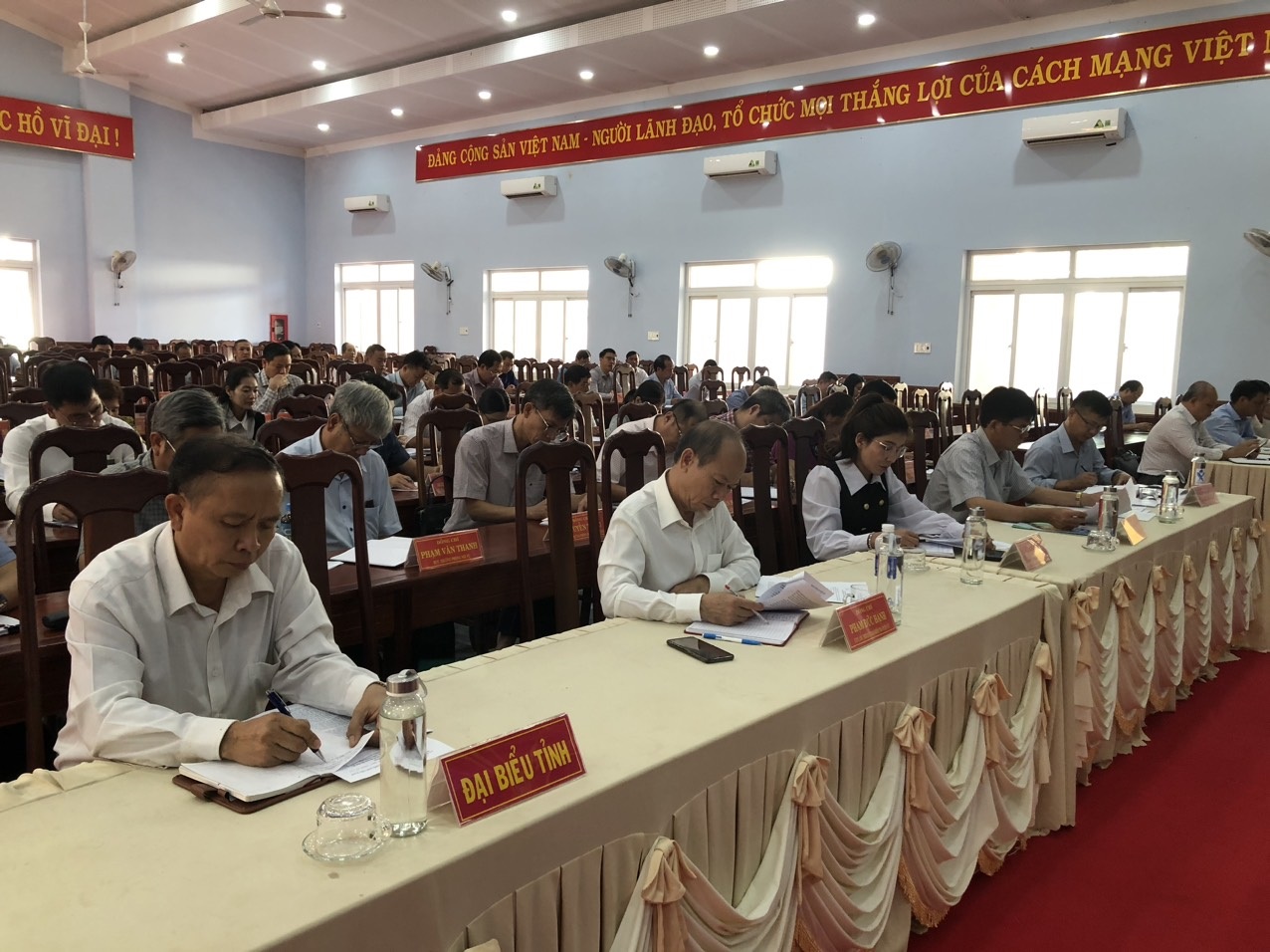 Hội nghị Ban chấp hành Đảng bộ huyện Cư M’gar lần thứ 20 ( mở rộng)