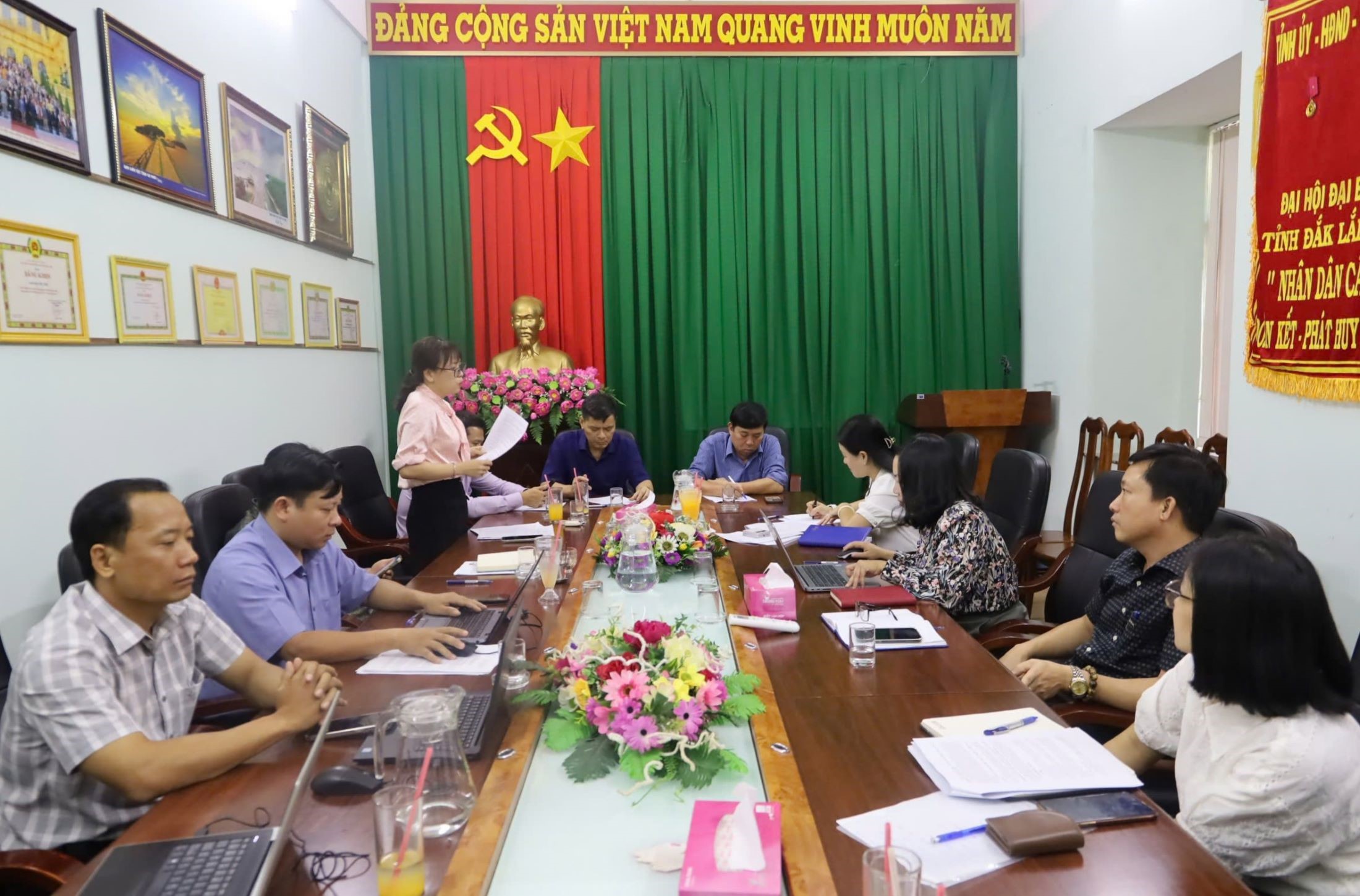 Administrative reform inspection at the Ethnic Affairs Committee of Dak Lak province.