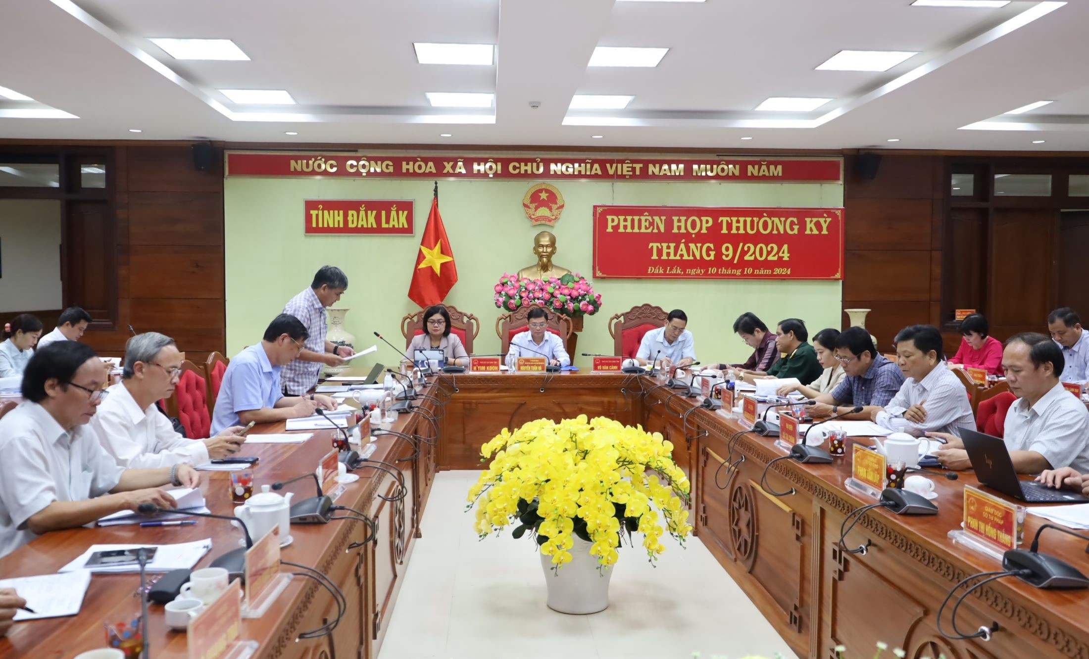 The People's Committee of Dak Lak province organized the regular session for September 2024.