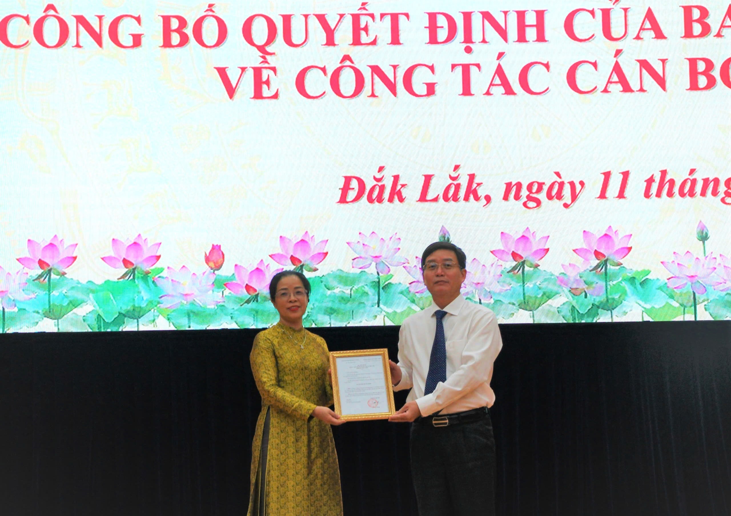 The 26th Provincial Party Committee Executive Committee Meeting of Dak Lak Province considered many important issues.