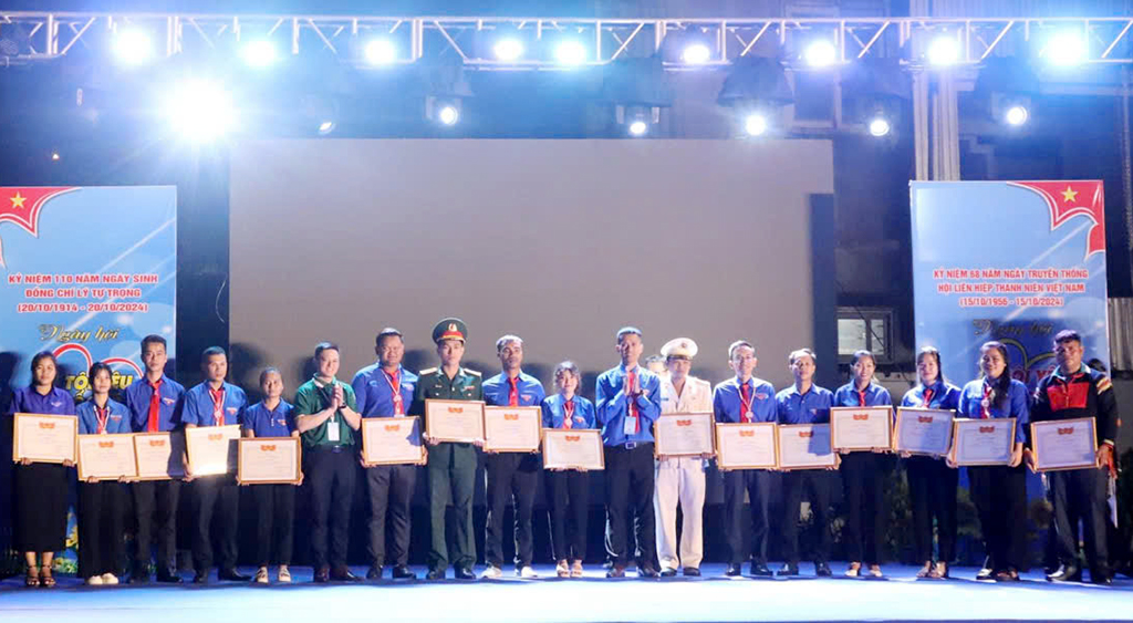 Hơn 300 cán bộ, hội viên, thanh niên tham gia Ngày hội “Tôi yêu Tổ quốc tôi” năm 2024