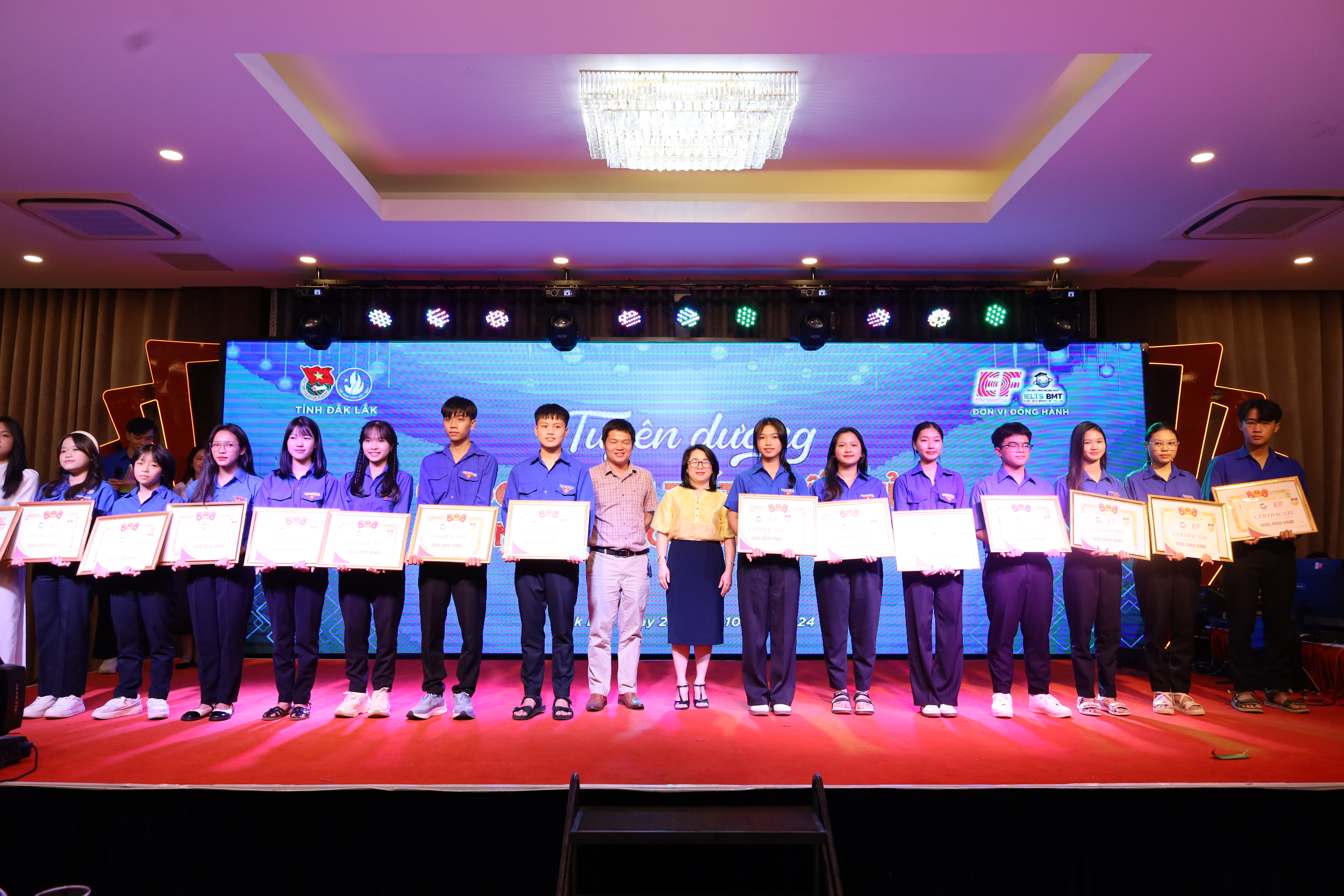 Tuyên dương “Học sinh 3 tốt”, “Học sinh 3 rèn luyện”, “Sinh viên 5 tốt” cấp tỉnh năm học 2023 – 2024