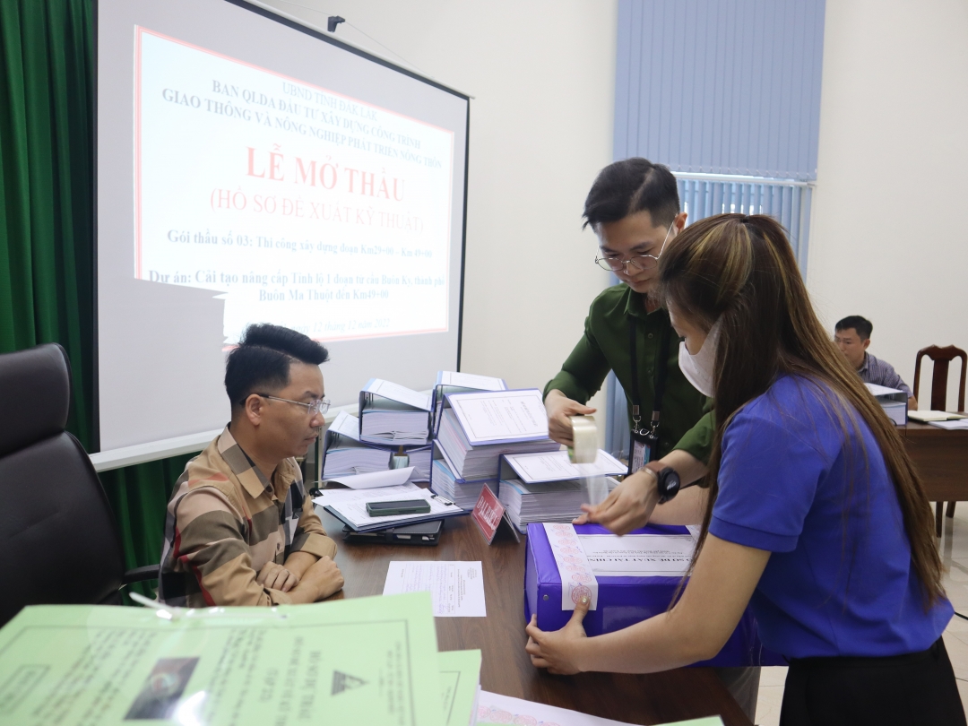 Đắk Lắk đẩy mạnh, nâng cao hiệu lực, hiệu quả thi hành pháp luật về đấu thầu