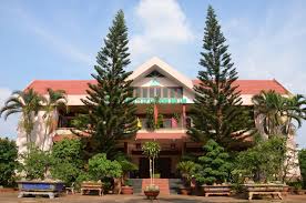 Cho Công ty cổ phần tư vấn xây dựng Đắk Lắk gia hạn sử dụng 2.648,0m2 đất tại phường Tân Thành, thành phố Buôn Ma Thuột khi hết thời hạn sử dụng đất để sử dụng vào mục đích đất thương mại, dịch vụ (Trụ sở làm việc)