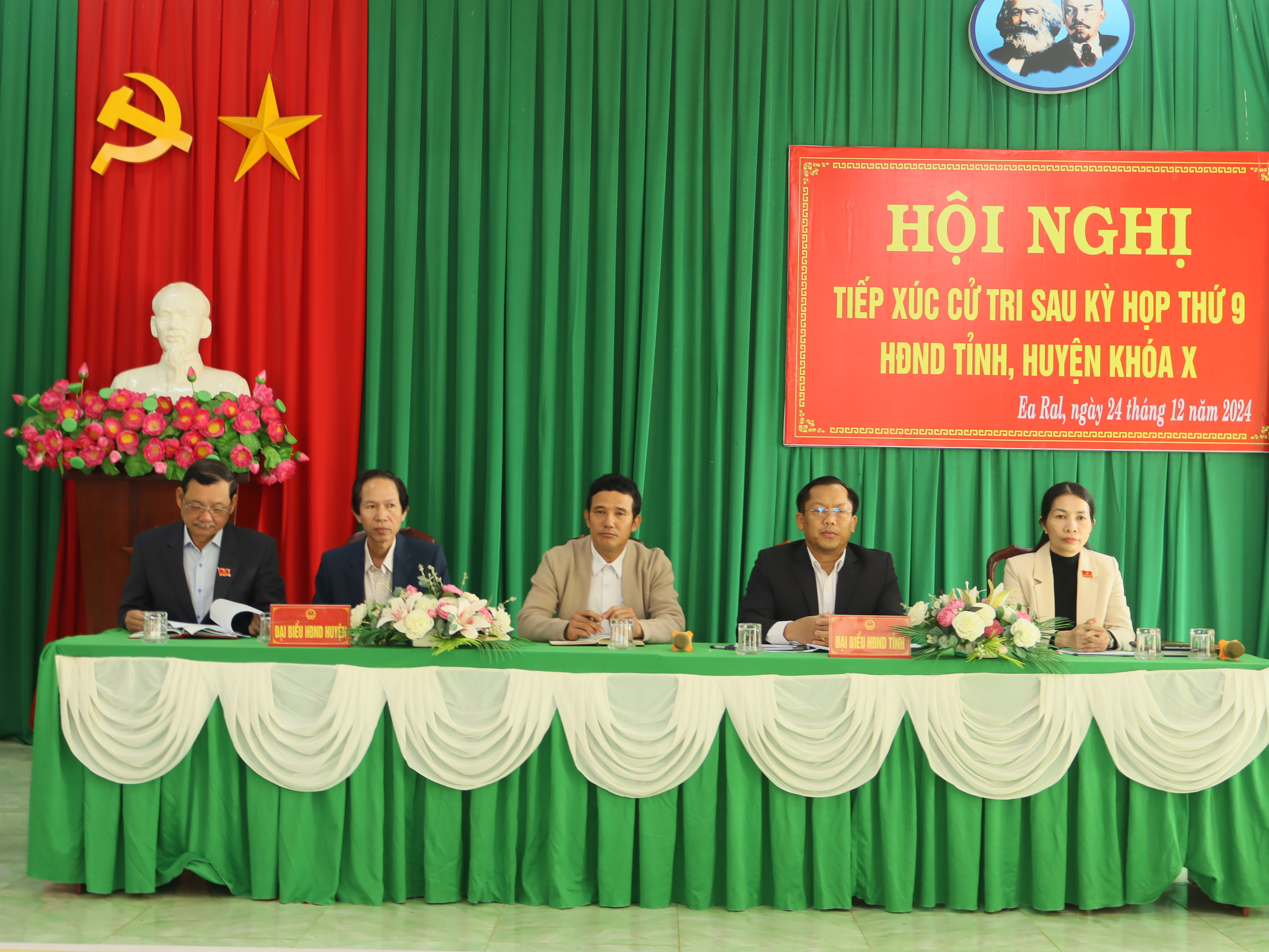 Hội nghị tiếp xúc cử tri sau kỳ họp lần thứ 9 HĐND tỉnh, huyện khóa X, nhiệm kỳ 2021 – 2026