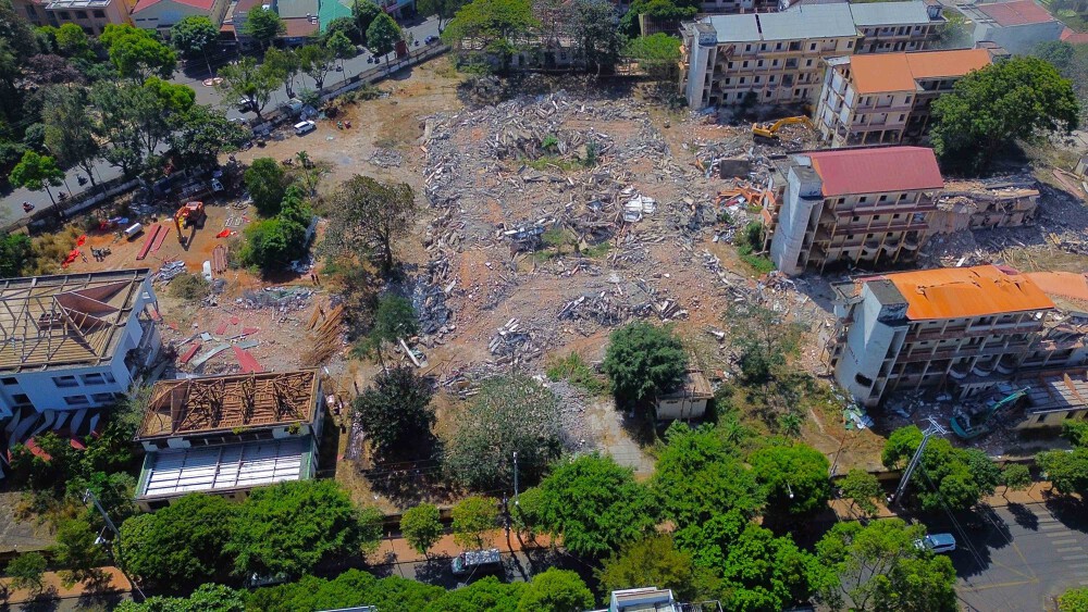 Quyết định về việc giao đất cho Công ty Cổ phần Đầu tư Ecopark Hải Dương để thực hiện dự án Tổ hợp Trung tâm thương mại - Khách sạn - Nhà ở tại phường Tân Thành, thành phố Buôn Ma Thuột