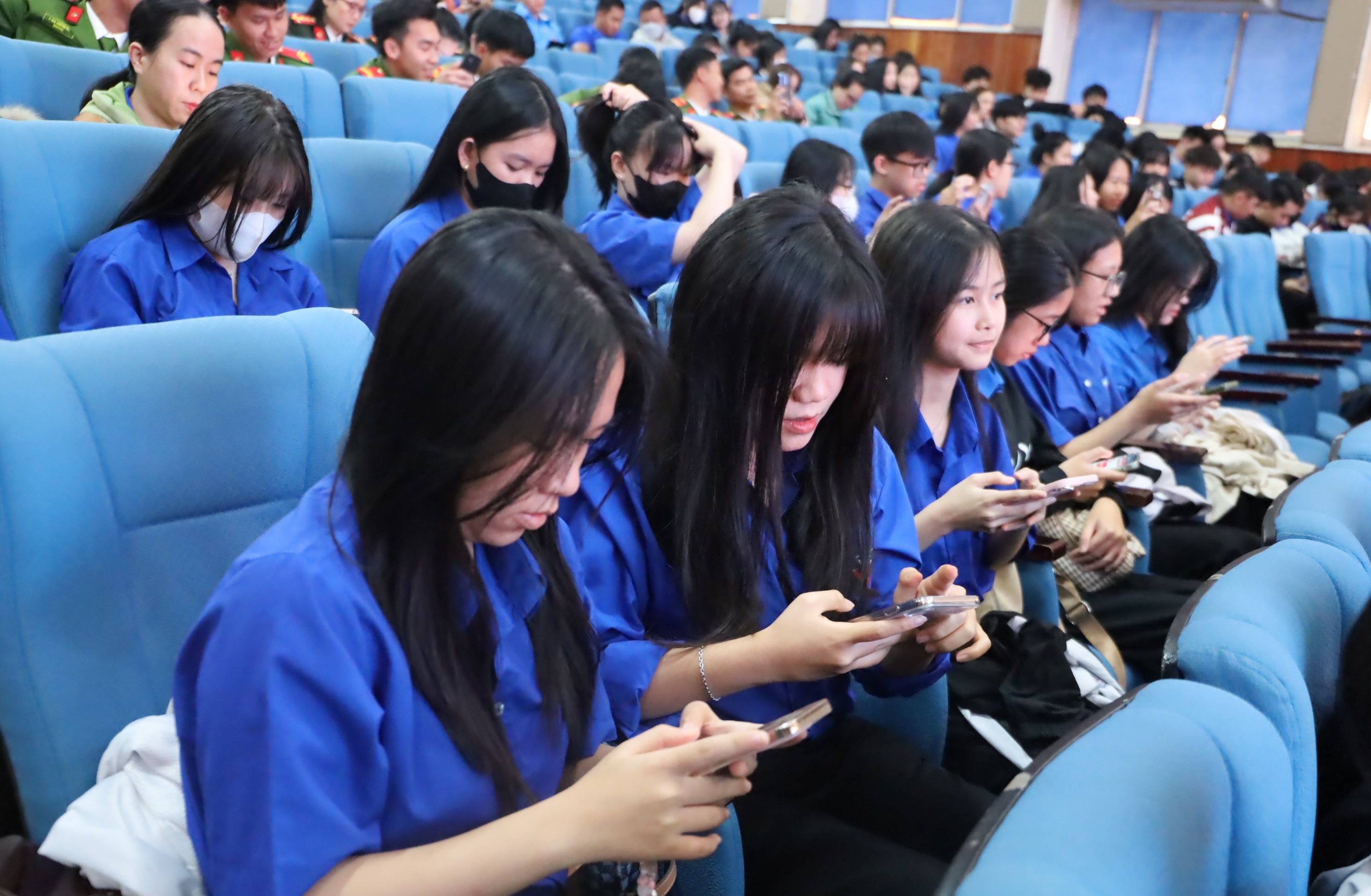 Có 275.164 lượt người dự thi trong Tuần thi thứ hai Cuộc thi tìm hiểu “50 năm Chiến thắng Buôn Ma Thuột, giải phóng tỉnh Đắk Lắk”