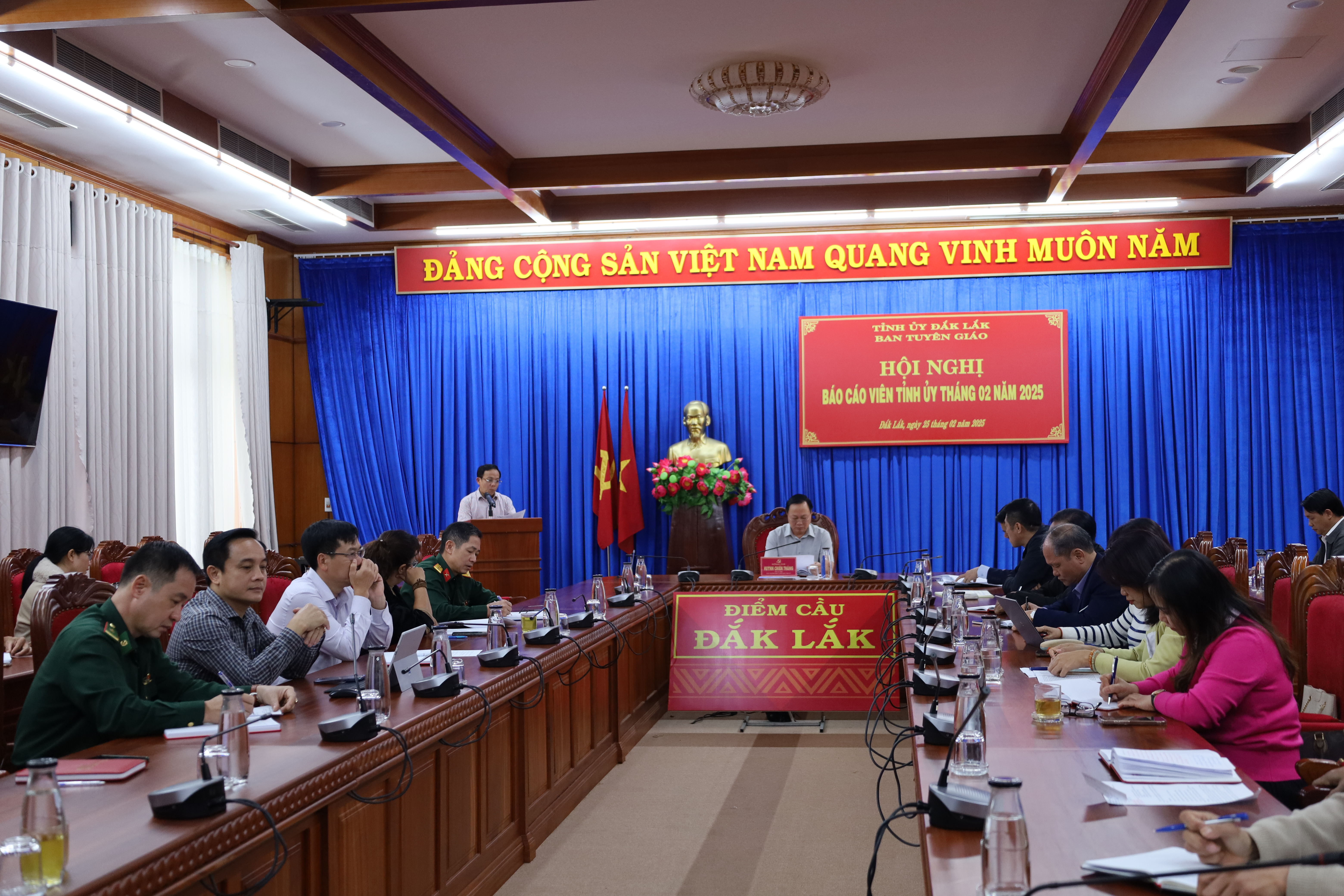 Hội nghị báo cáo viên Tỉnh ủy tháng 2 năm 2025