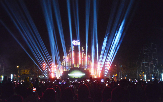 Giới trẻ háo hức chờ đón Lễ hội Ánh sáng trong Lễ hội Cà phê Buôn Ma Thuột 2025