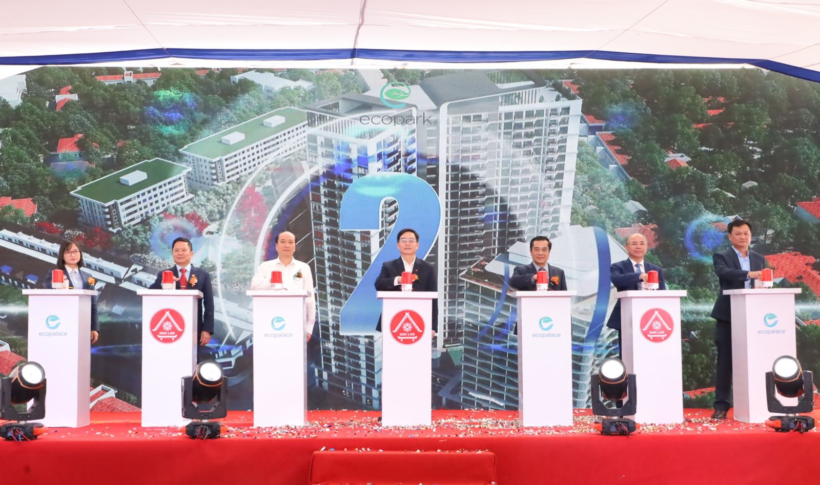 Khởi công Dự án Tổ hợp trung tâm thương mại, khách sạn, nhà ở tại số 02 Mai Hắc Đế, thành phố Buôn Ma Thuột