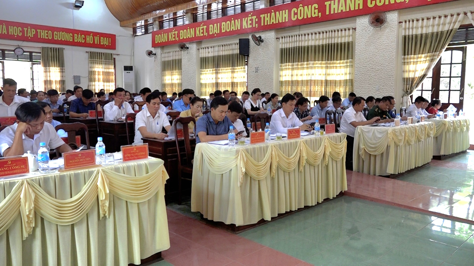 Hội nghị Ban Chấp hành Đảng bộ huyện Ea Súp lần thứ 20 (mở rộng)