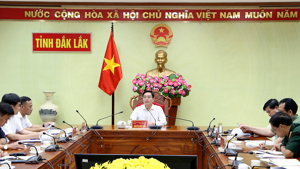 Họp Ban Chỉ đạo triển khai xóa nhà tạm, nhà dột nát trên địa bàn tỉnh