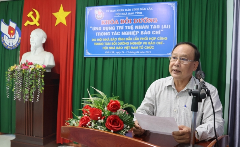 Bồi dưỡng “Ứng dụng trí tuệ nhân tạo (AI) trong tác nghiệp báo chí”