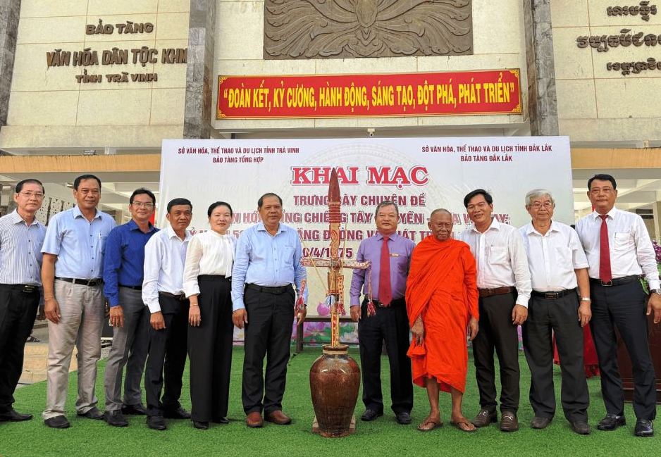 Triển lãm “Văn hóa Cồng chiêng Tây Nguyên - Xưa và nay” tại Trà Vinh