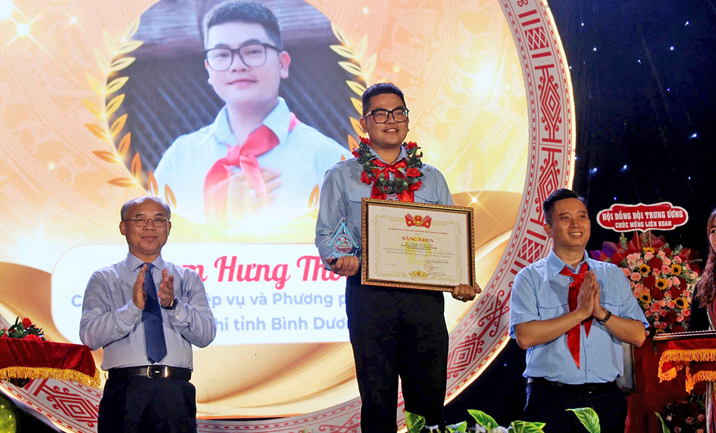 Tuyên dương 55 cán bộ phụ trách tài năng, tiêu biểu của khu vực phía Nam