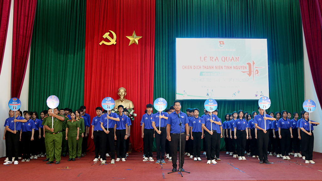 Lễ ra quân Chiến dịch Thanh niên tình nguyện hè tỉnh Đắk Lắk