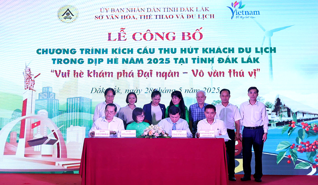 Đắk Lắk công bố Chương trình kích cầu thu hút khách du lịch dịp hè năm 2025.