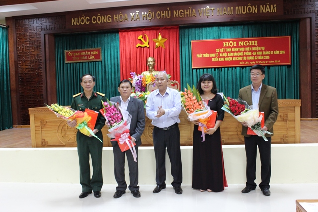 Hội nghị triển khai kế hoạch phát triển kinh tế - xã hội, đảm bảo an ninh, quốc phòng tháng 2 năm 2016.