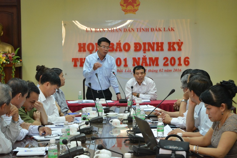 Giao ban báo chí và họp báo định kỳ tháng 01/2016