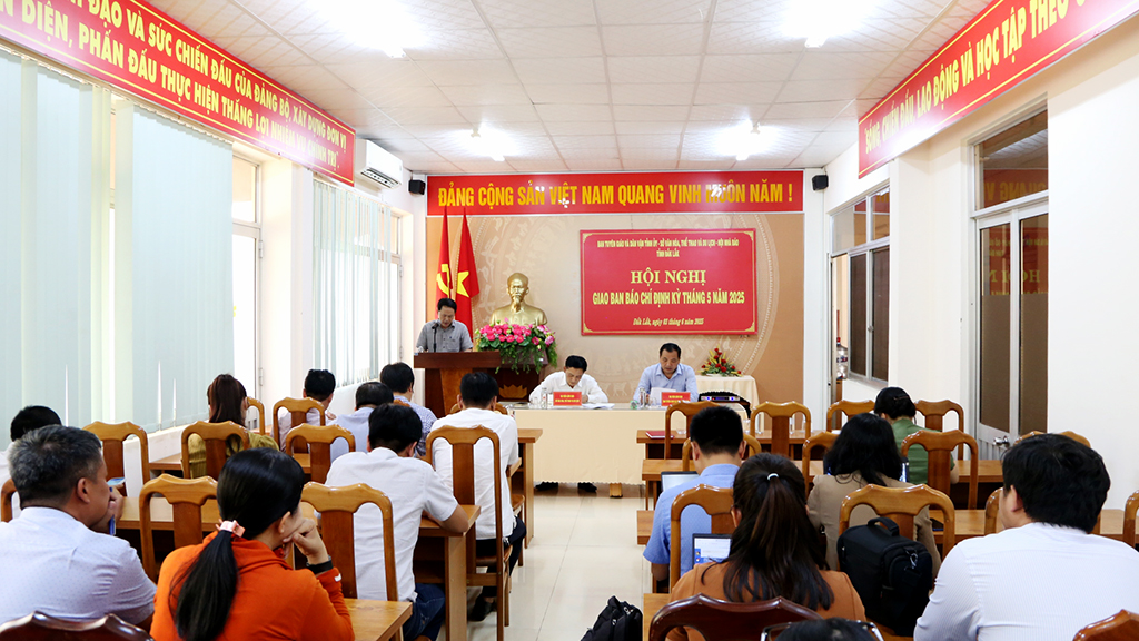 Hội nghị Giao ban báo chí định kỳ tháng 5/2025