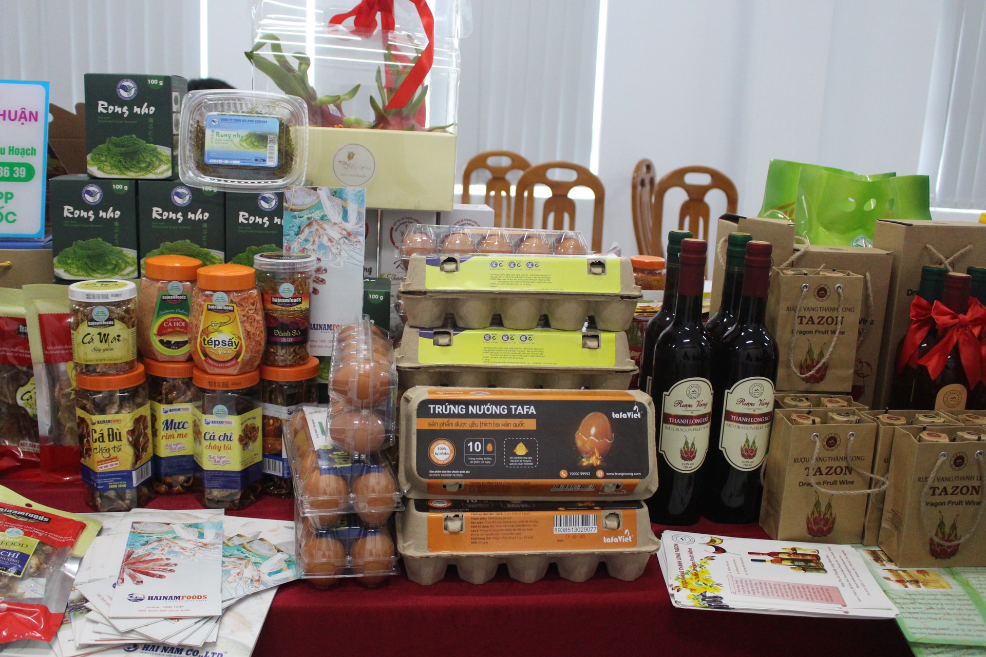 Phối hợp lựa chọn sản phẩm tham dự chương trình bình chọn thương hiệu Vàng nông nghiệp Việt Nam năm 2025