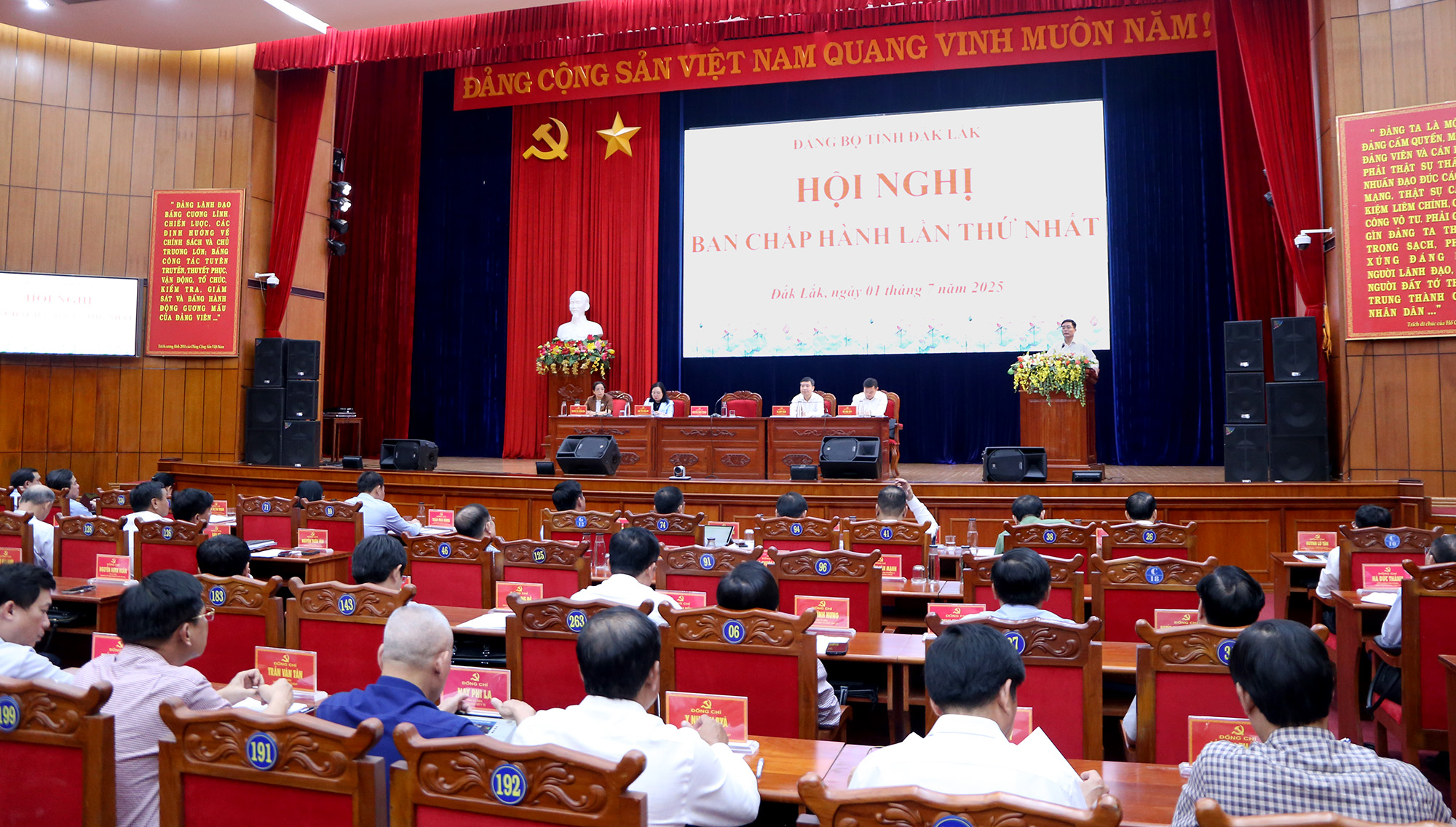 Hội nghị Ban Chấp hành Đảng bộ tỉnh Đắk Lắk lần thứ Nhất (mở rộng)