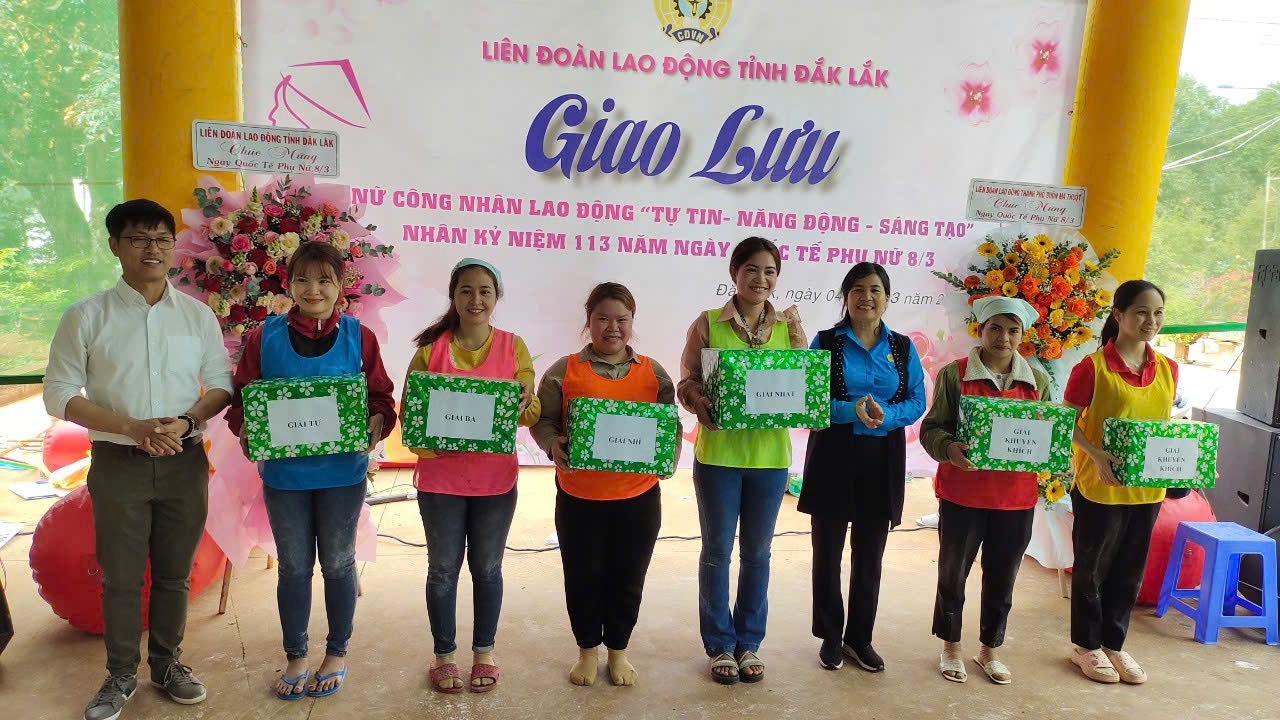 Liên đoàn Lao động tỉnh thành lập 11 công đoàn xã, phường chăm lo cho đoàn viên, người lao động