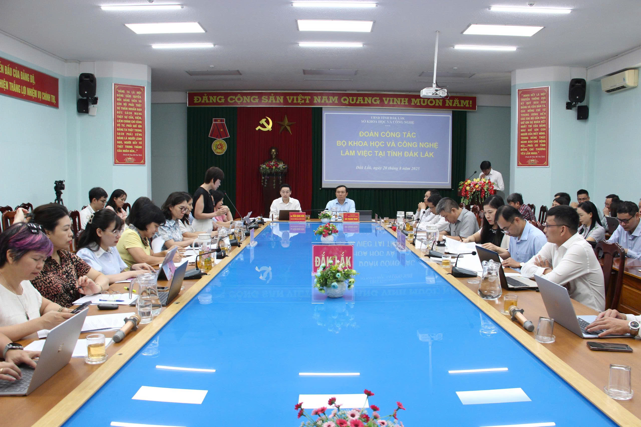 Đắk Lắk đề xuất cơ chế, chính sách để thúc đẩy chuyển đổi số và khoa học công nghệ